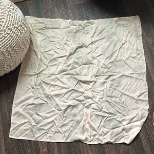 One Mile Margot Scarf